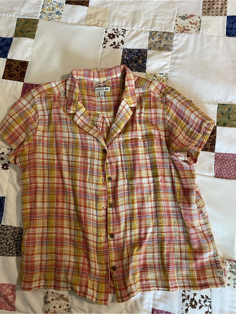 Toad&Co Button Down - Picture 4 of 6